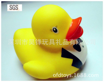 【礼品直销 环保PVC搪胶玩具鸭 小孩沐浴浮水响哨鸭 塑胶圣诞大黄鸭】价格,厂家,图片,塑料、树脂工艺品,深圳市昊锋玩具礼品-